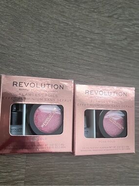 Revolution Flawless Foils Eye Pigment - Rose Gold